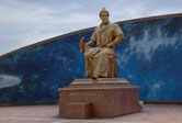 Памятник Мирзо Улугбеку