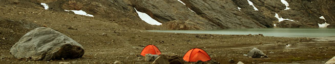 Палаточный лагерь в массиве Гран-Парадизо в Грайских Альпах