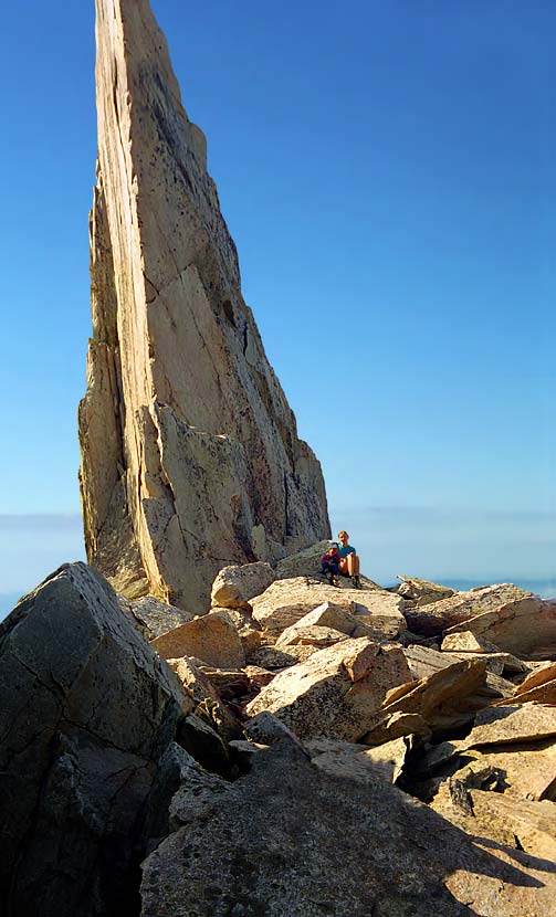 Вид на скалу Крутой Ключ на Малом Уральском хребте